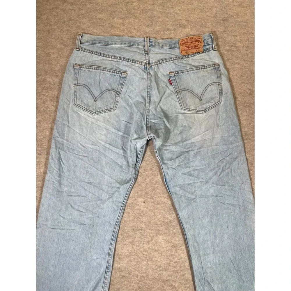 Levis 501 Original Fit Jeans Men 36x30 Blue Denim Straight Leg Cotton Light Wash